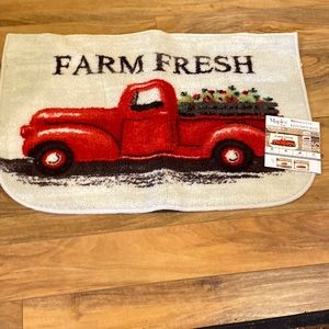 Entry or Kitchen rug.  Brand new.